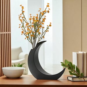 Gothic Moon Vase: Black & White Ceramic Flower Pot, Spooky Halloween Decor