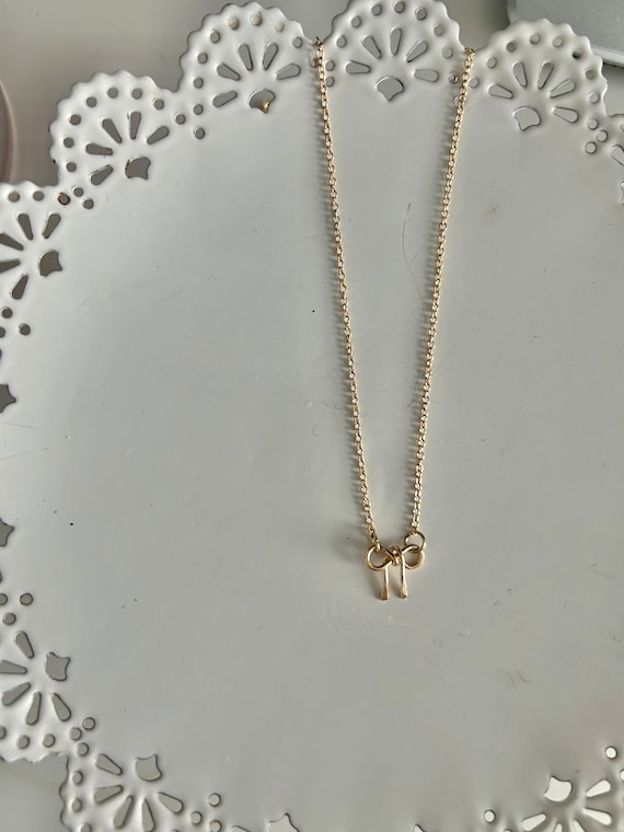 Gold Bow Necklace