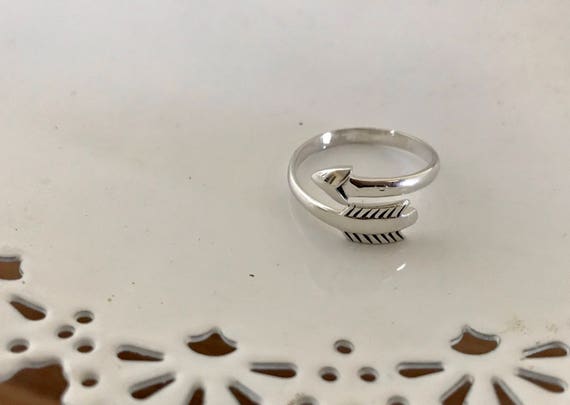 Arrow Wrap Ring|
