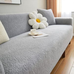 Cloud Velvet Sofa Cover – Stretch Plush Winter Couch Protector | One-Size-Fits-All Thick Fleece, Anti-Slip & Anti-Cat Scratch Slipcover
