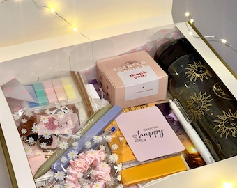 The Gift Box – Journaling & Self-Care Set with Journal, Weekly planner, Cozy Accessories