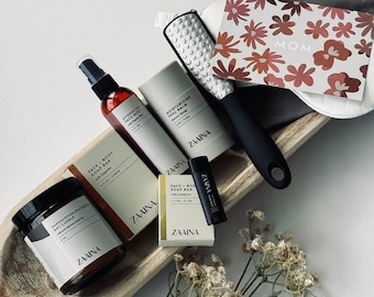 Luxurious Spa Box for Mom, Organic Self Care Gift box, Relaxation Gift Set for Mom, New Mom Gift, Gift Idea for Her, New Mom Care Package