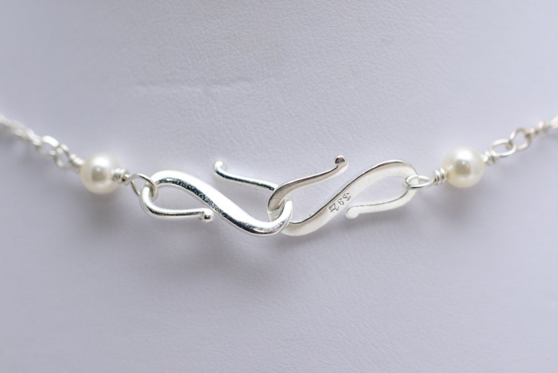 Pearl /& Sparkle Y Necklace