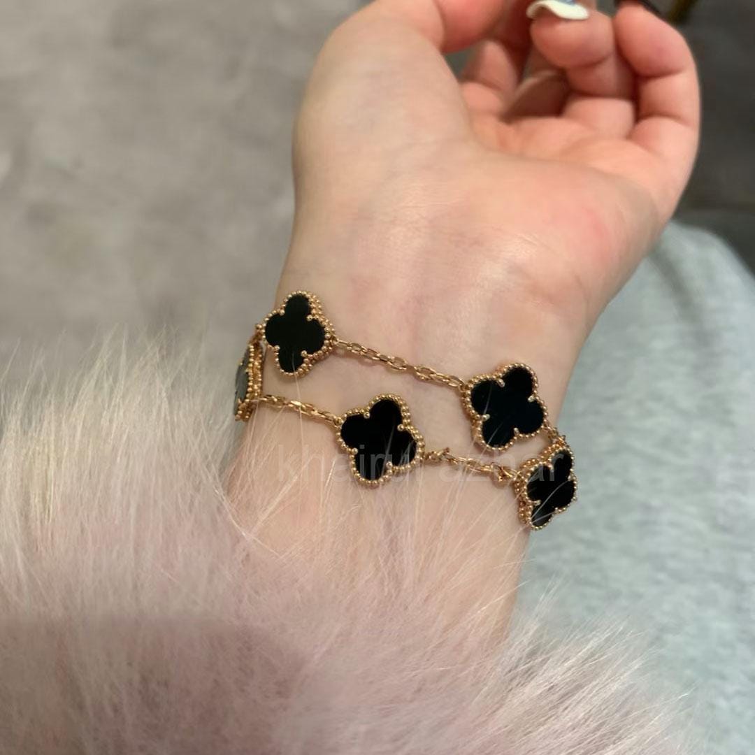 Van Cleef & Arpels 四つ葉のクローバーブレスレット Van Cleef & Arpels VCA 四つ葉のクローバー ブレスレット