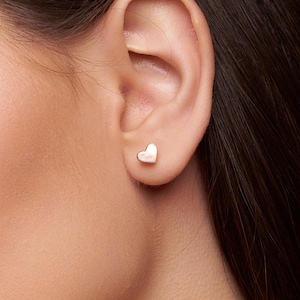 18K Gold Vermeil Tiny Heart Stud Earrings, Tiny Heart Studs , Heart Stud Earring , Heart Earrings , Delicate Earrings, Everyday Gift for Her