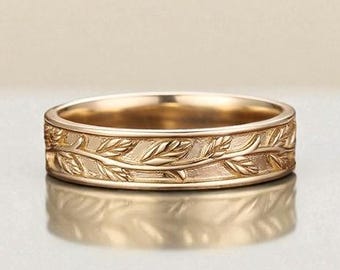 Vintage Yellow Gold Mens Wedding Band - Nature Inspired Leaf Ring