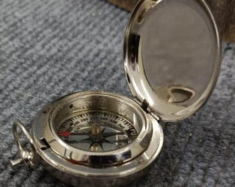 Brújula de bolsillo de latón, estilo antiguo, acabado cromado (2 pulgadas)