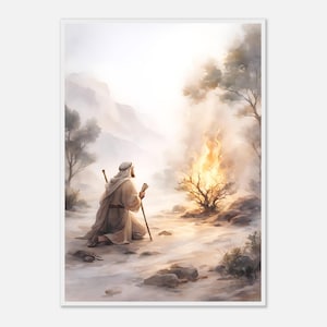 Könnte beinhalten: Ein künstlerischer Aquarelldruck zeigt eine kniende Figur im Gebet vor einem brennenden Busch. Die Szene spielt in einer Wüstenlandschaft mit sanften, gedämpften Tönen von Beige, Grau und Gold. Die Figur trägt eine Robe und eine Kopfbedeckung und hält einen Stab.