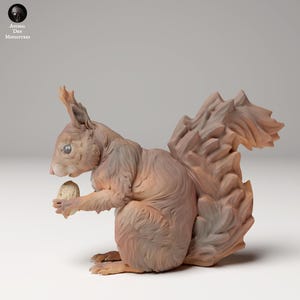 Red Squirrel Eat – 3D Printed Model - Unpainted - Animals Miniatures - Resin
