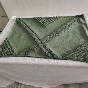 Dark Green Boho Throw Blanket: 100% Cotton Woven Couch Blanket