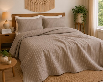 Trapunta Kantha color tortora, copriletto in cotone fatto a mano / Trapunta reversibile / Morbida coperta in cotone / Biancheria da letto in stile rustico boho / Plaid per tutte le stagioni