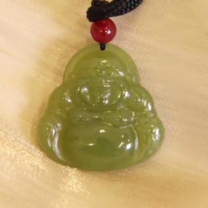 Natural Jadeite Buddha Pendant Translucent Green Lucky Buddha Grade Jade Pendent Protection Jewelry Gift For Everyone