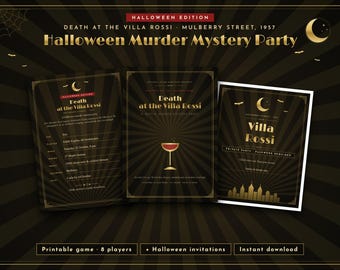 Puede incluir: Un kit de juego de misterio de asesinato de Halloween con tres tarjetas negras y doradas con patrones de rayos de sol. El texto dice Death at the Villa Rossi, Mulberry Street, 1957, Halloween Edition, para 8 jugadores.