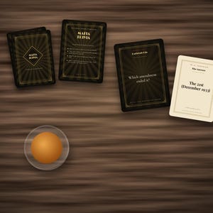 Könnte beinhalten: Ein Mafia Trivia Kartenspiel mit schwarzen Karten, goldenen Strahlenmustern und Text, darunter eine Karte mit der Frage Which amendment ended it? und eine weiße Antwortkarte mit The 21st (December 1933), sowie eine kleine orangefarbene Kugel.