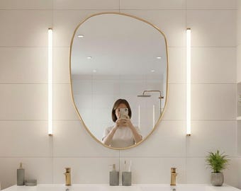 Asymmetrical Dressing Table Mirror: Irregular Wooden Frame, Modern Decor