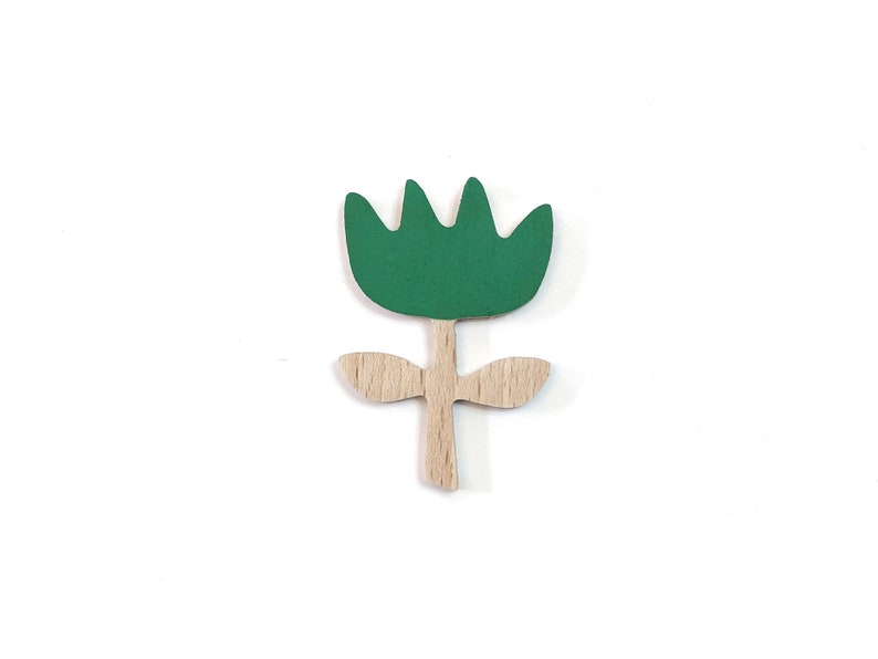 Yellow flower pin. Made from beech wood, painted by hand with eco-friendly inks. Add a hint of colour to your look with a lapel brooch Green