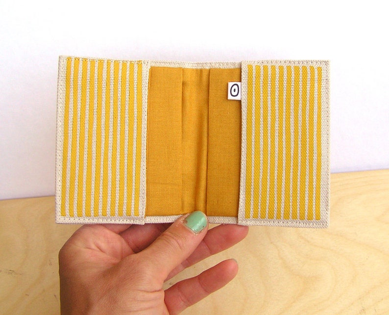 Yellow slim vegan wallet perfect for spring and summer time, handprinted by Olula. No more bulk image 4