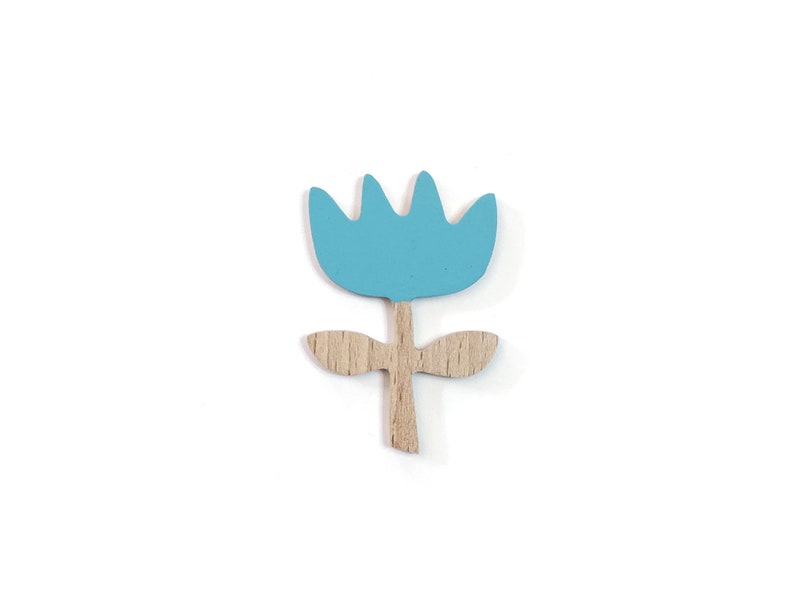 Yellow flower pin. Made from beech wood, painted by hand with eco-friendly inks. Add a hint of colour to your look with a lapel brooch Light blue