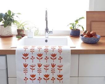 Cotton kitchen towel Wild flowers. Give your personal touch to your home! Colourful tea towel printed by hand, housewarming gift.