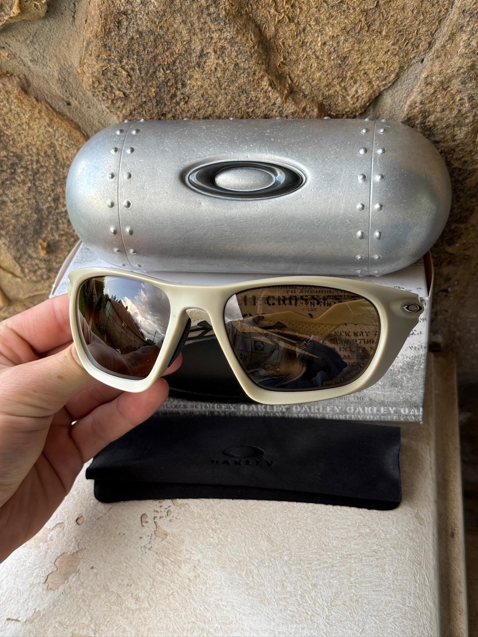 Oakley Lateralis Matte Sand Tungsten Polarized - Etsy