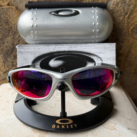 Oakley MUZM Straight Jacket 99 Flames Sunglasses – Prizm Ruby