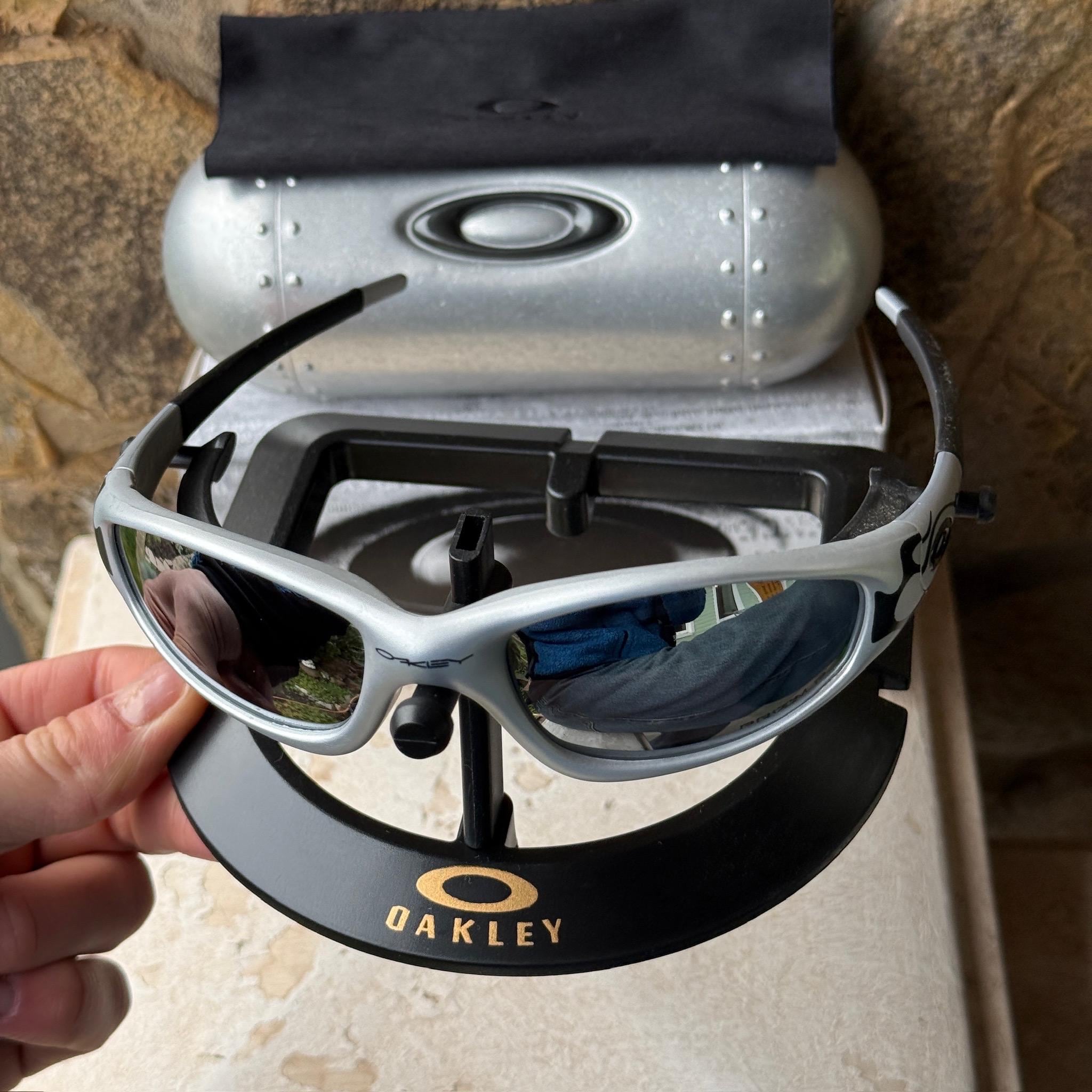 Oakley Straight Jacket 99 Flames – Rare Limited Edition Prizm