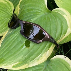 Vintage Oakley Splice Sunglasses. Polarized, Metal Frame