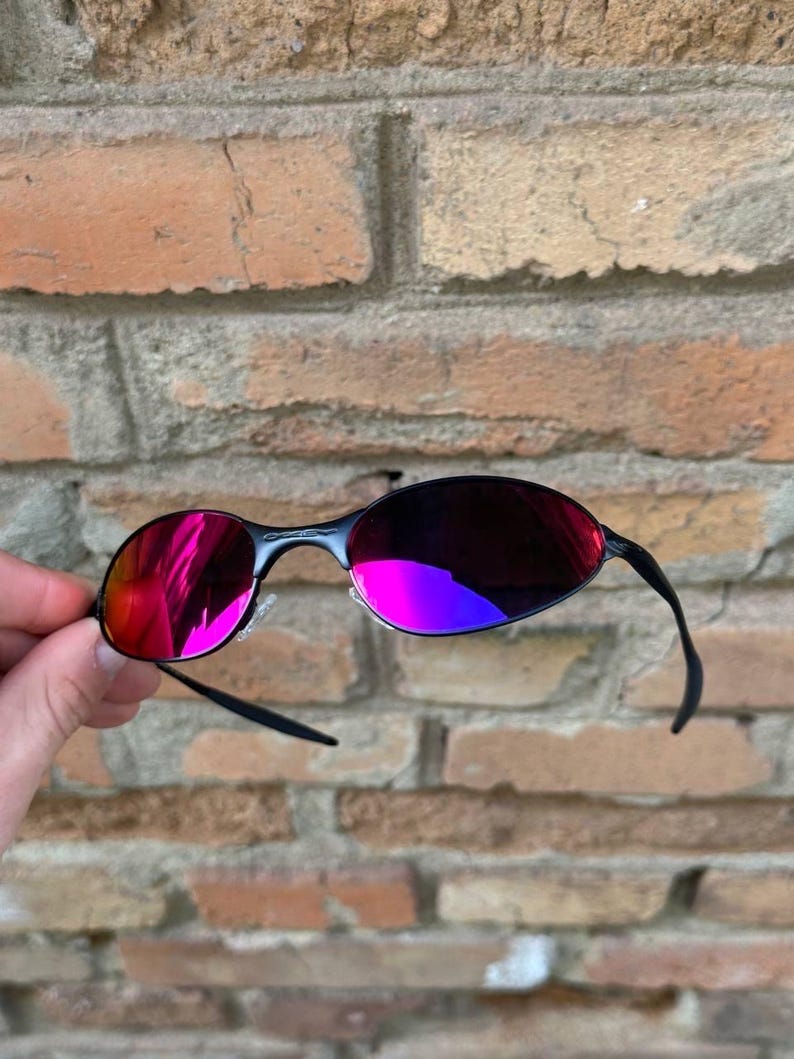 Oakley C Wire Sunglasses Silver Metal Frame Pink Iridescent Lenses Vintage Designer Shades image 6