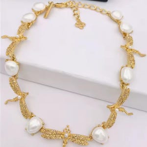 Oscar de la renta necklace - pearl gold