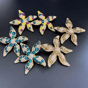 Oscar de la renta diamond earring