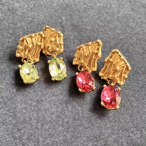 Oscar de la Renta earrings