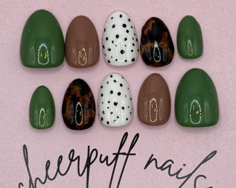 Green Polka Dot Tortoise Shell Press-On Nails – Short Almond Mismatched Set