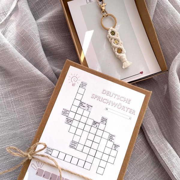 You will announce Grandma, Grandpa, Aunt, Uncle, Dad, Great-Grandma, Great-Grandpa's pregnancy. Puzzle gift box with tag. Surprise!