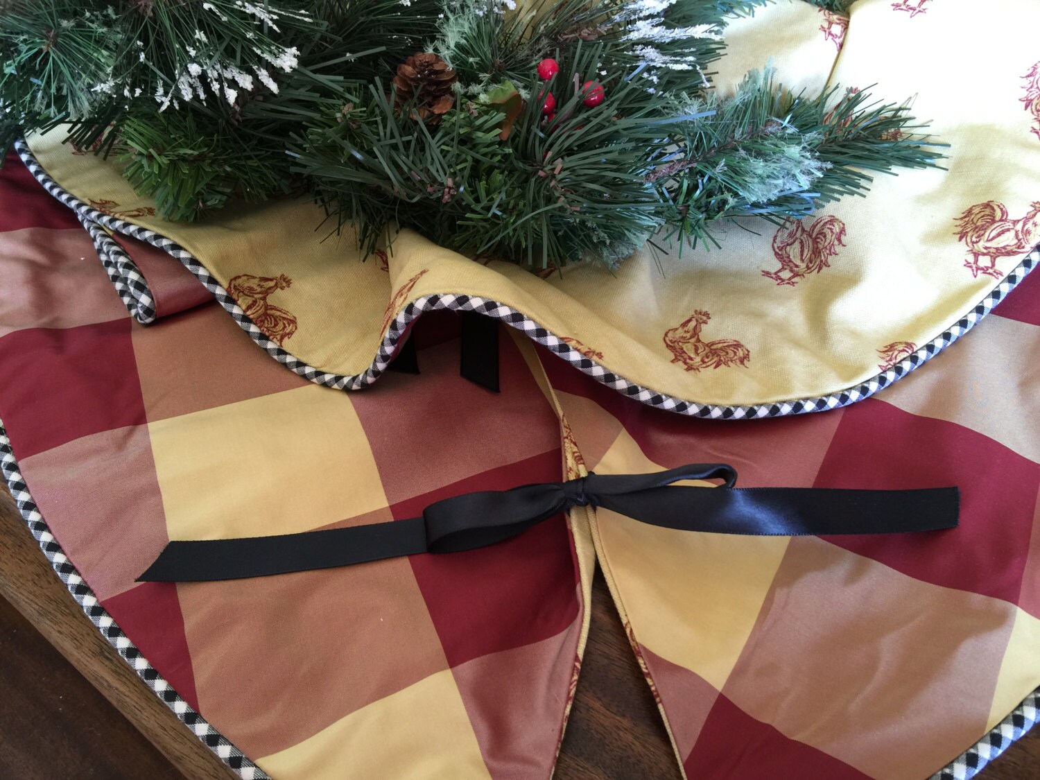 Farmhouse Tabletop Christmas Tree Skirt Red/yellow Silk Etsy