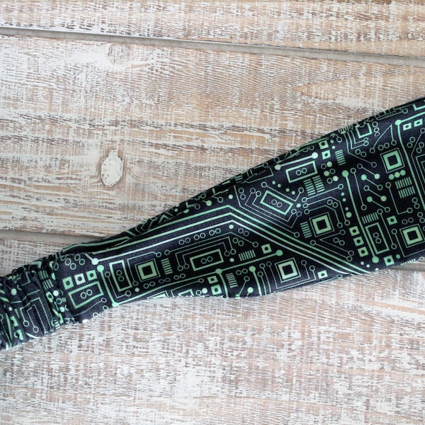 Robot Circuit Board Programmer Computer Nerd Geek Cute Yoga Active Knit Fabric Headband for Adult Women | Gifts Under 15 Dollars