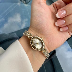 Vintage Gold Bracelet Watch - Elegant Chain Link Wristwatch - Retro Watch