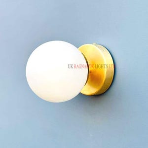 Mid Century Brass Globe Wall Sconce | Italian Modern Aged Brass Light | Antique Brass Wall Lamp | Vintage Style Wall Light Fixture