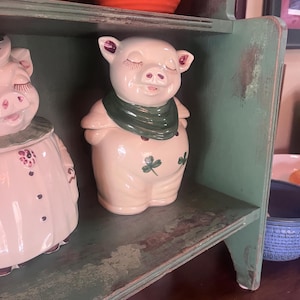 Vintage 1940's Smiley Pig Cookie Jar - Shawnee Pottery