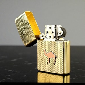 Vintage Engraved Lighter Marlboro Camel Brass Windproof Petrol Retro Zippo Style Kerosene Custom Cigarette Cigar Gift for Men Collectors