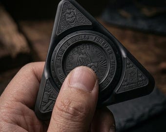 Zirkonium fidgetspinner - Originele kunst diep reliëfgravure - Hoogwaardig metalen EDC-speelgoed - Verzamelcadeau donkere clown thema - R188 lager