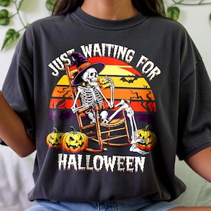 Funny Halloween T-Shirt: Spooky Skeleton Pumpkin Design