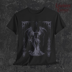 Gothic Angel Wings T-shirt donker streetwear gegraveerd lineair ontwerp zwart grafisch T-shirt afbeelding 4