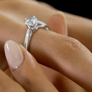 0.75 Ct Solitaire Lab grown Diamond Engagement Ring for her, Round Brilliant ring for her, gift to her