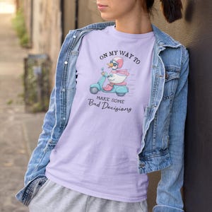 Silly Goose Shirt – Comfort Colors 1717 Funny Goose Graphic Tee – Silly Goose Energy Vintage Tee – Unisex Soft Gift T-Shirt for Friends