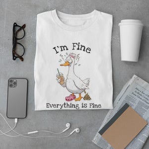 Silly Goose Shirt – Comfort Colors 1717 Funny Goose Graphic Tee – Silly Goose Energy Vintage Tee – Unisex Soft Gift T-Shirt for Friends