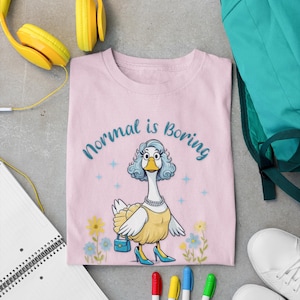 Silly Goose Shirt – Comfort Colors 1717 Funny Goose Graphic Tee – Silly Goose Energy Vintage Tee – Unisex Soft Gift T-Shirt for Friends