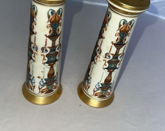 Salero y molinillo de pimienta Lenox Lido Gold Trim con pátina