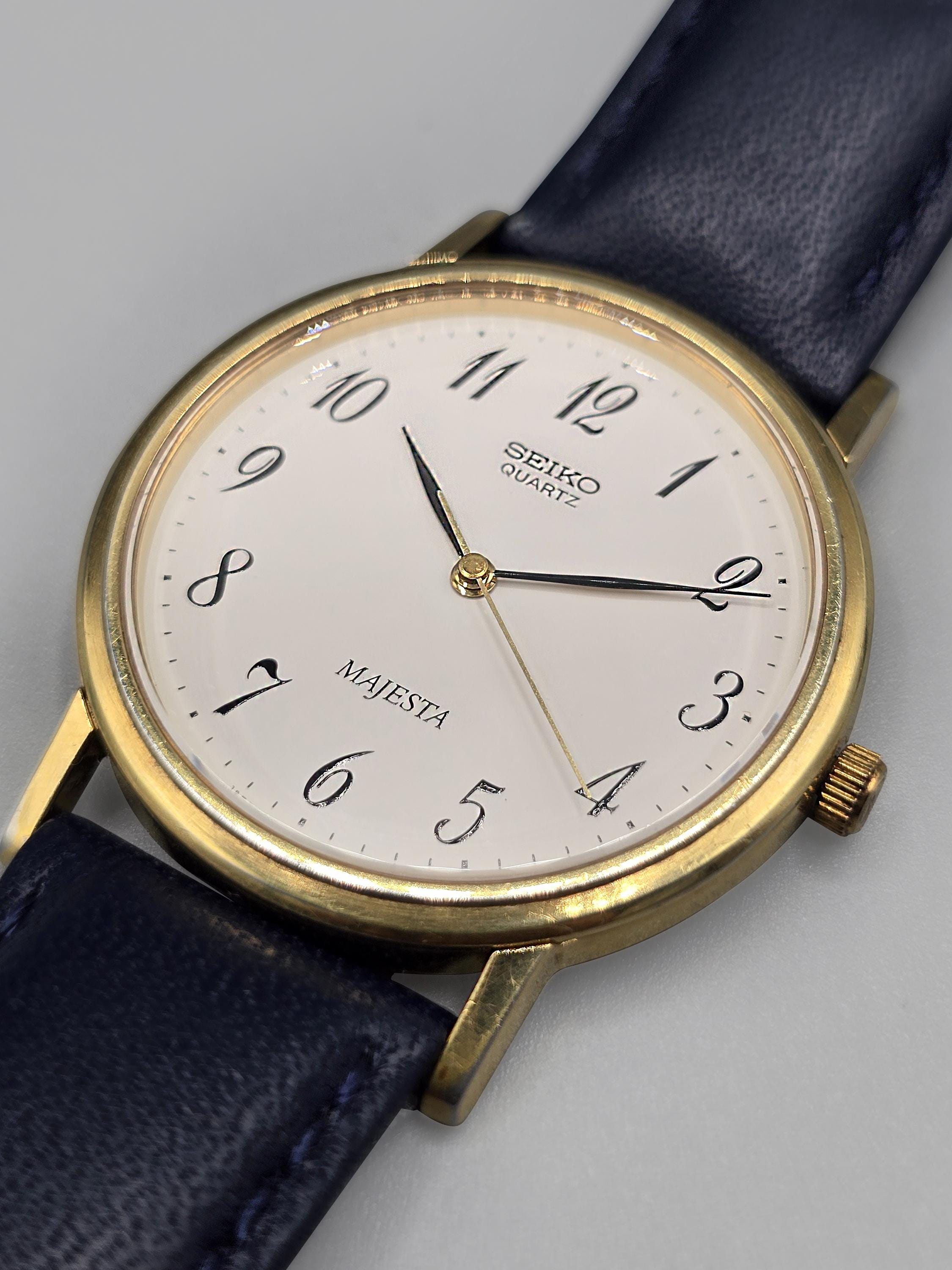 Vintage Seiko Majesta 9061-7000 JDM Quartz Dress Watch Gold Case