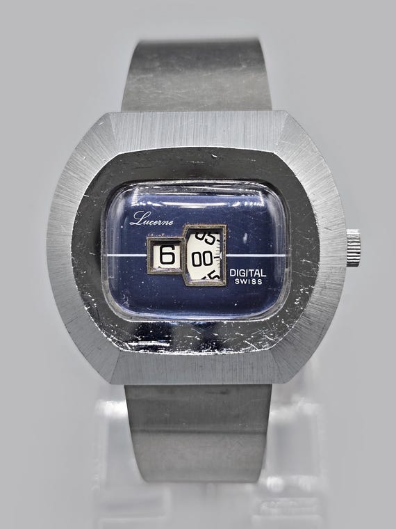Lucerne Jump Hour Digital 1970s Swiss Made Ref. 12313 Manual  display picture 2