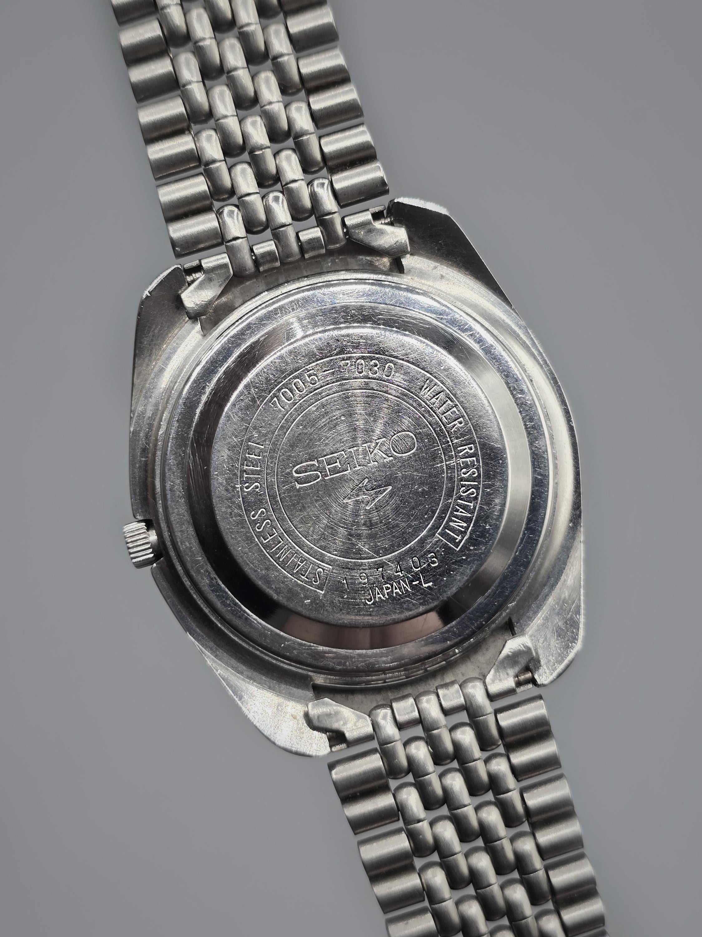 Vintage Seiko 7005-7030 Automatic Watch – 17 Jewels – Stainless